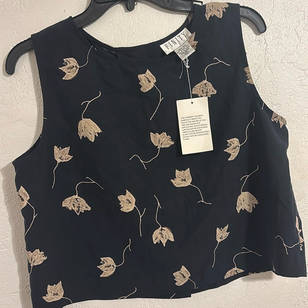 Finity Silk‎ Top